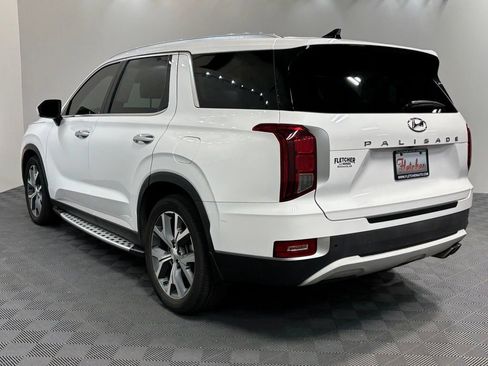 Used 2021 Hyundai Palisade SEL w/ Premium Package FWD image 4