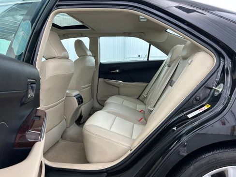 Used 2013 Toyota Camry XLE FWD image 27