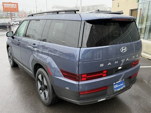 Used 2025 Hyundai Santa Fe SEL image 3