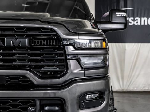 Used 2025 RAM 3500 Lone Star AWD/4WD image 40