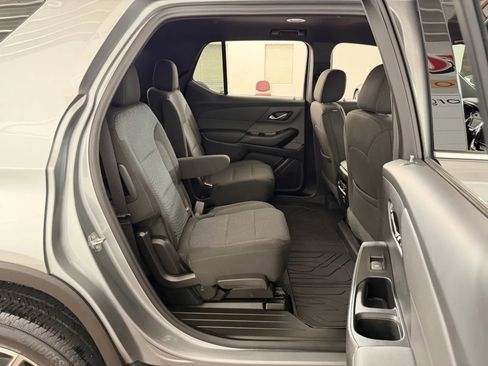 Used 2023 Chevrolet Traverse LT w/ LPO, Floor Liner Package AWD/4WD image 36