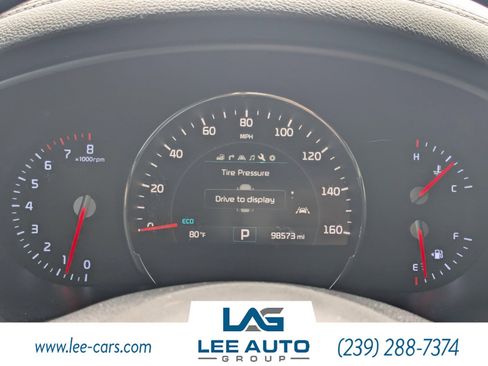 Used 2017 Kia Sorento SX image 26