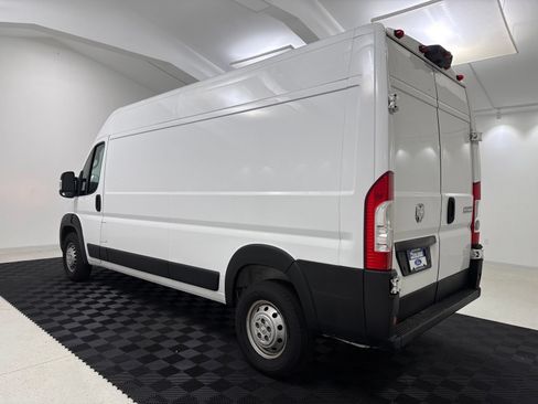 Used 2023 RAM ProMaster 2500 FWD image 5