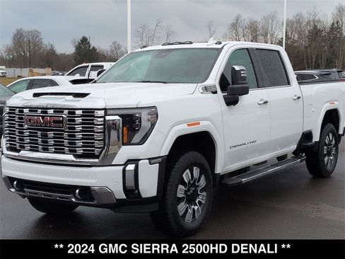 Used 2024 GMC Sierra 2500 Denali w/ Denali Reserve Package image 7