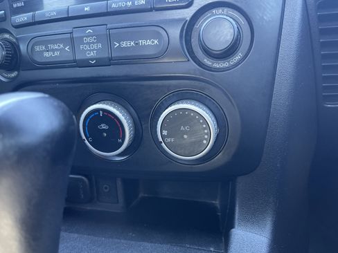 Used 2011 MAZDA MX-5 Miata Touring image 26