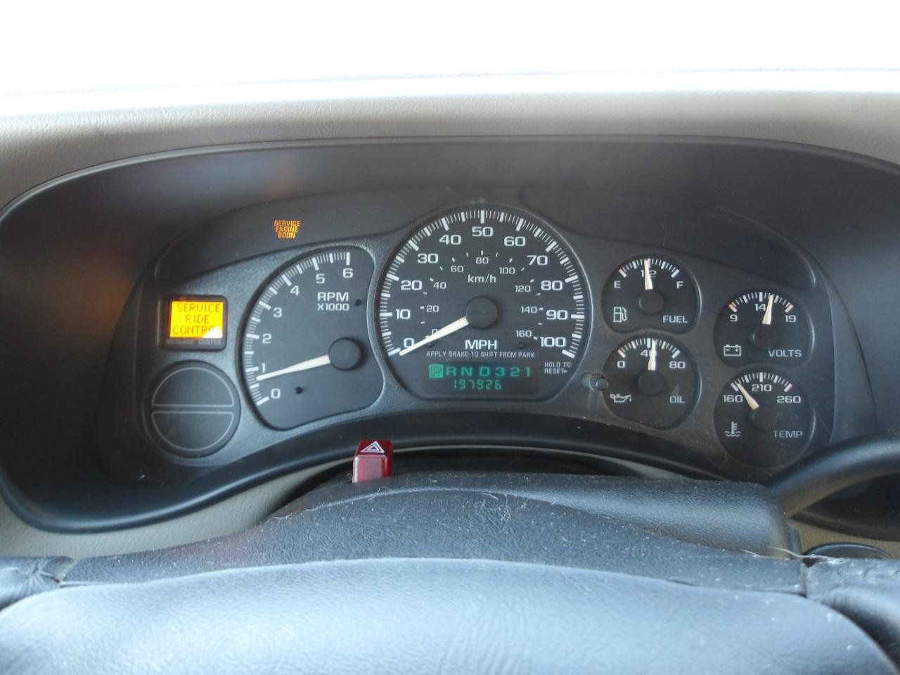 Used 2002 GMC Yukon XL SLT AWD/4WD image 17