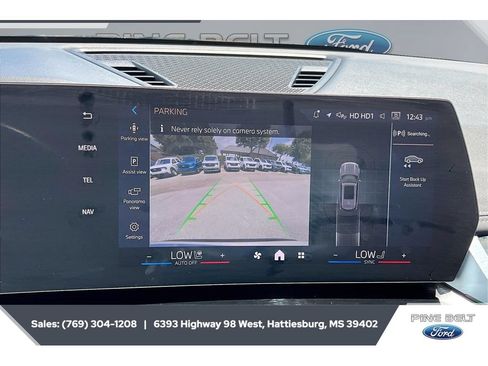 Used 2025 BMW X1 xDrive28i AWD/4WD image 15