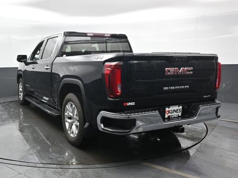 Used 2021 GMC Sierra 1500 SLT w/ SLT Premium Package image 10