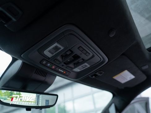 Used 2025 GMC Sierra 3500 Denali Ultimate image 41