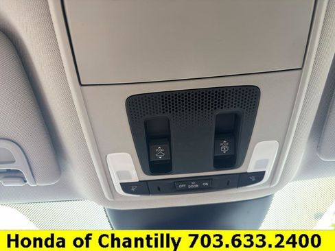 Certified 2023 Honda Pilot Elite image 19
