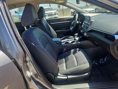 Used 2021 Nissan Altima 2.5 SV FWD image 27