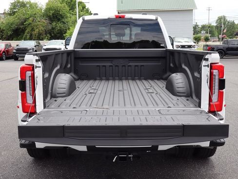 New 2026 Ford F350 Platinum w/ Platinum Plus Package AWD/4WD image 22