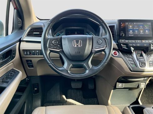 Used 2022 Honda Odyssey EX-L image 22