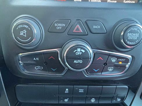 Used 2018 RAM 1500 Sport w/ Sport Premium Group image 28