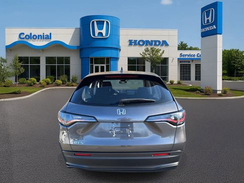 Certified 2025 Honda HR-V LX image 5