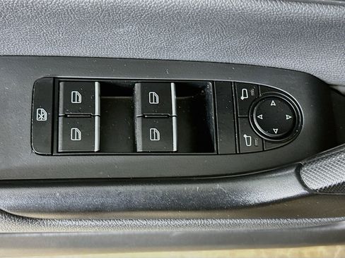 Used 2025 MAZDA CX-50 2.5 Hybrid w/ Preferred Pkg AWD/4WD image 15