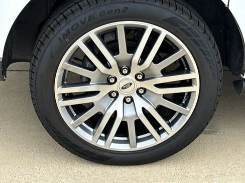 Used 2024 Ford Expedition Max Limited AWD/4WD image 6