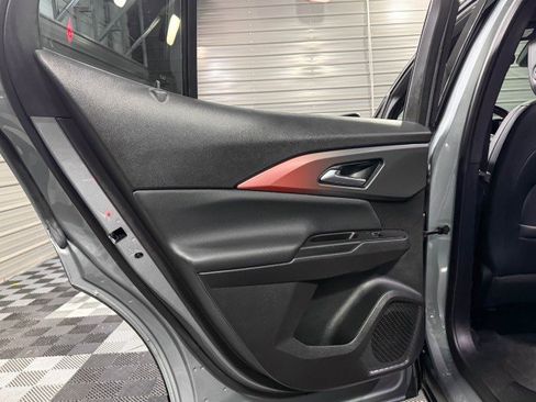 Used 2024 Chevrolet Equinox EV RS image 32