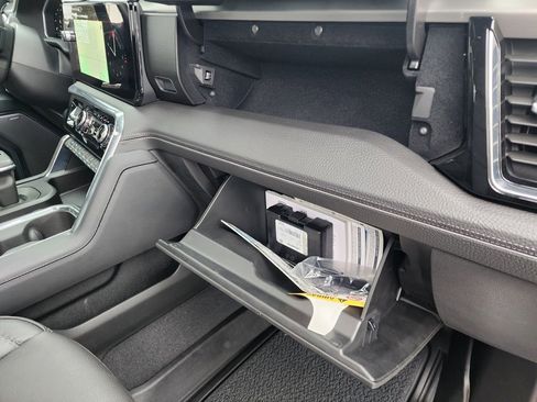 Used 2024 GMC Sierra 1500 Denali image 57