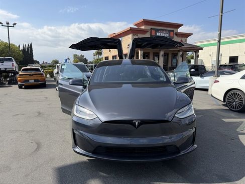Used 2022 Tesla Model X AWD/4WD image 14