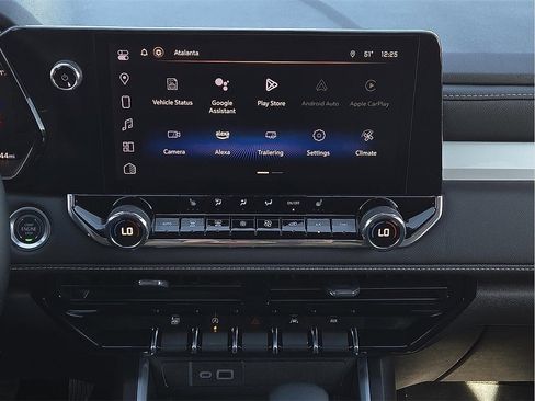 Used 2024 Chevrolet Colorado LT w/ LT Convenience Package II image 10