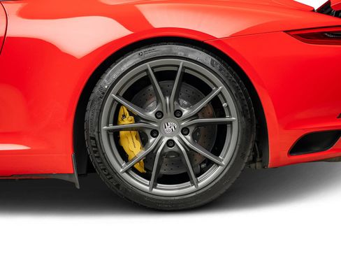 Used 2018 Porsche 911 Carrera RWD image 23