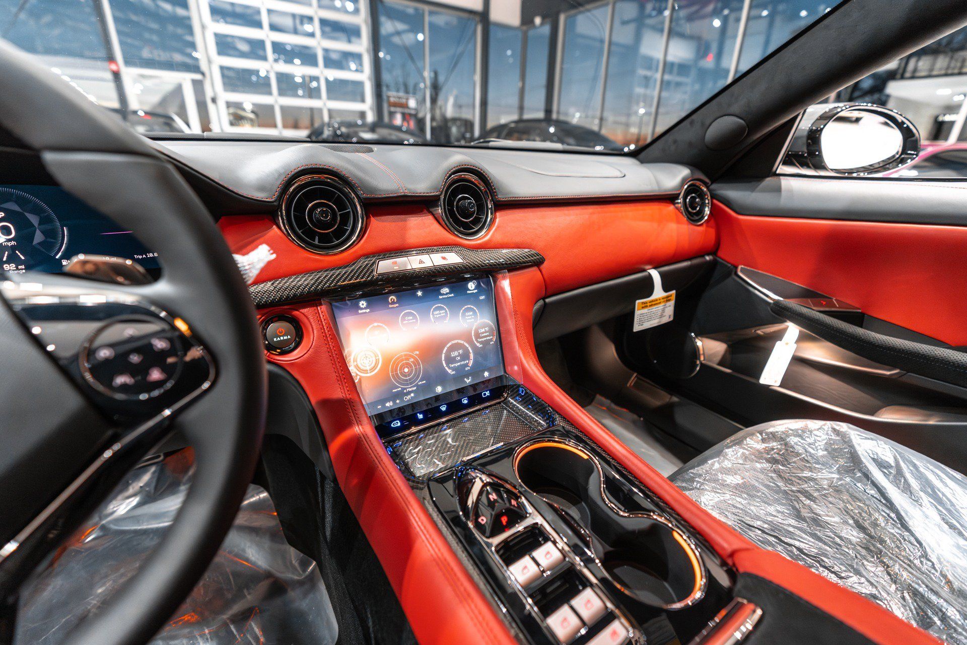 Used 2025 Karma Revero Luxury RWD image 13