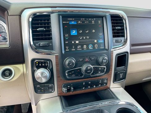 Used 2016 RAM 1500 Laramie w/ Convenience Group AWD/4WD image 16