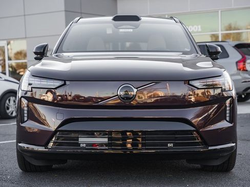 New 2025 Volvo EX90 Ultra w/ Protection Package Premier image 2