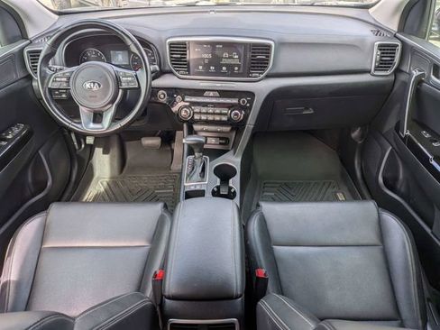 Used 2020 Kia Sportage EX image 15
