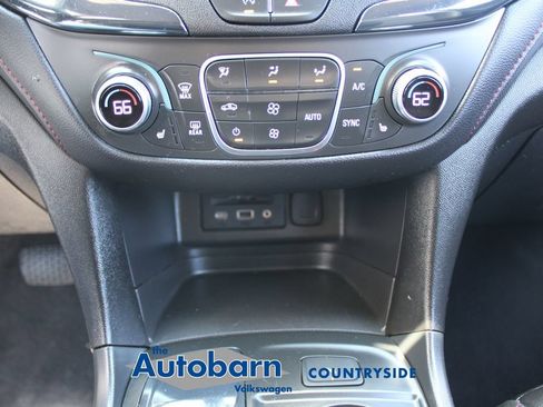 Used 2024 Chevrolet Equinox RS w/ RS Leather Package FWD image 17