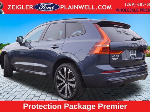 Used 2023 Volvo XC60 B5 Ultimate image 3