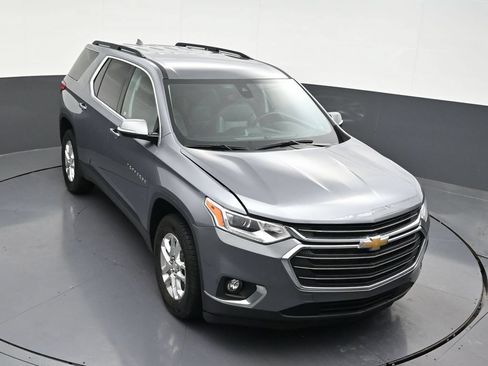 Used 2020 Chevrolet Traverse LT FWD image 24