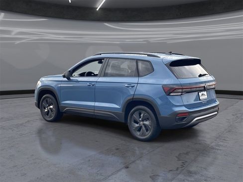 New 2026 Volkswagen Taos S image 4