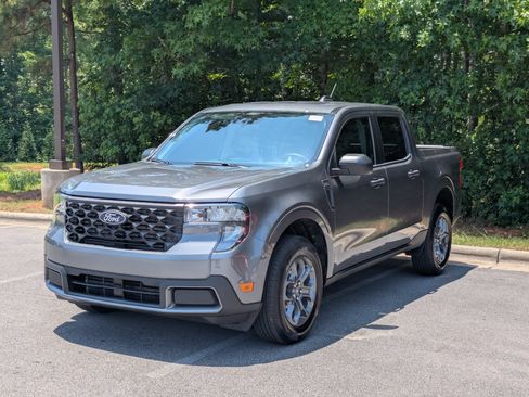 Used 2026 Ford Maverick XLT FWD image 6