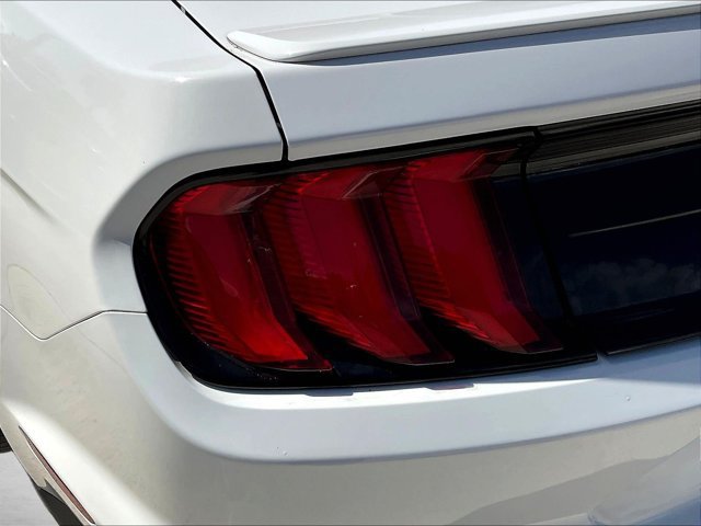 Used 2022 Ford Mustang Premium RWD image 27