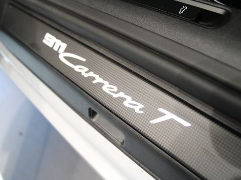 New 2026 Porsche 911 Carrera T image 29