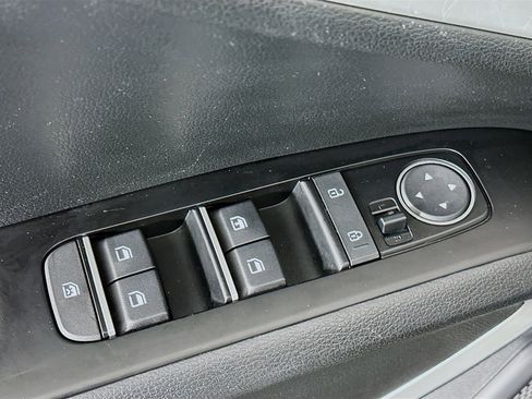 Used 2024 Kia Soul LX w/ Option Group 015 image 15