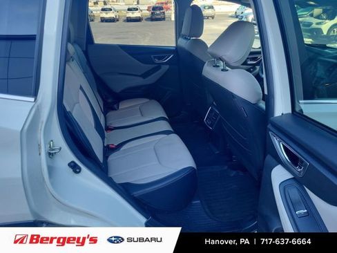 Used 2019 Subaru Forester Limited image 10