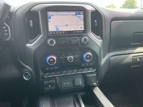 Certified 2021 GMC Sierra 1500 Denali w/ Denali Ultimate Package AWD/4WD image 7