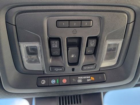 Used 2024 GMC Sierra 3500 Denali Ultimate image 59