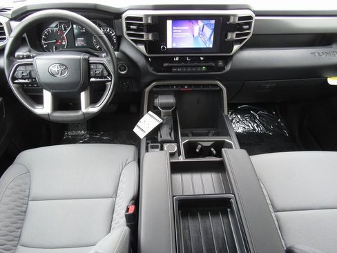 Used 2024 Toyota Tundra SR5 image 32