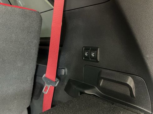 Used 2025 Toyota Sequoia TRD Pro AWD/4WD image 30