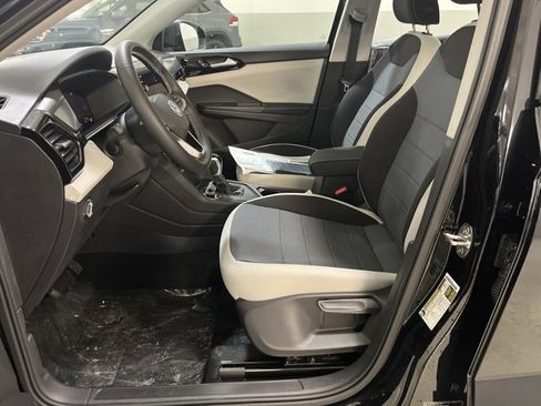 New 2026 Volkswagen Taos S image 15