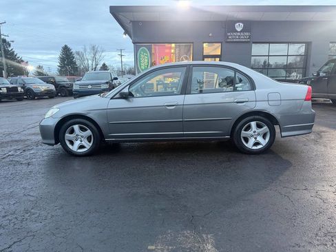 Used 2005 Honda Civic EX image 2