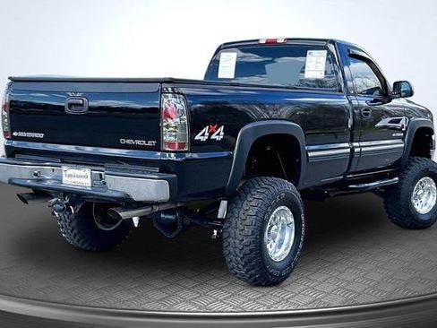 Used 2002 Chevrolet Silverado 2500 LS AWD/4WD image 6