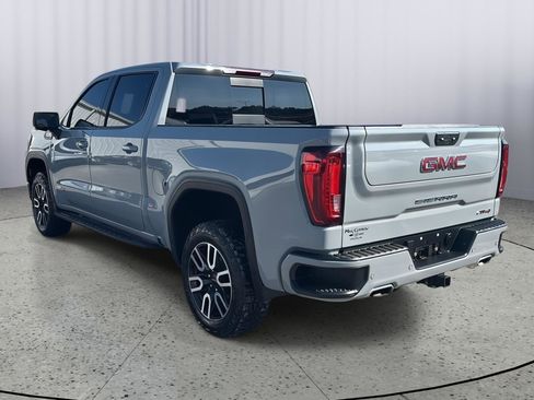 Used 2024 GMC Sierra 1500 AT4 w/ AT4 Premium Package image 3