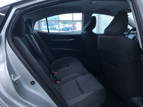 Used 2025 Toyota Camry LE image 14