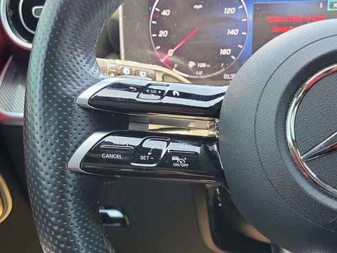 Used 2023 Mercedes-Benz GLC 300 image 31