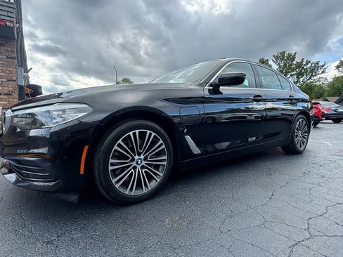 Used 2019 BMW 530e xDrive image 4